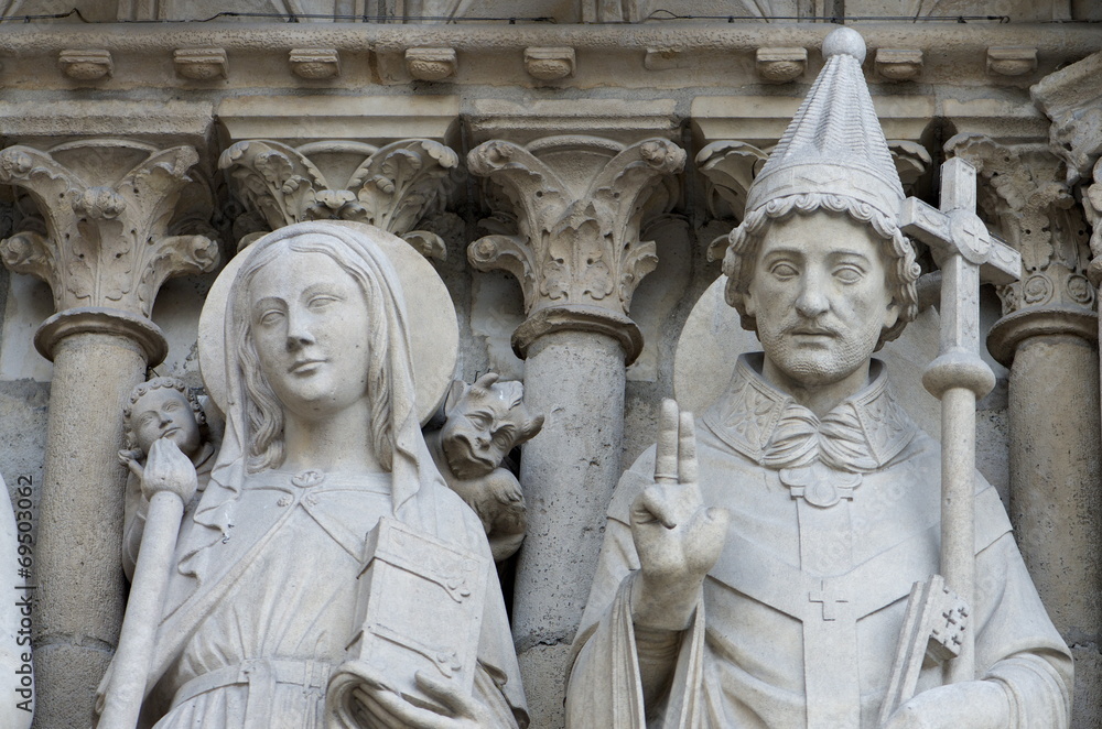 Fototapeta premium Notre Dame - Détail Façade - Paris