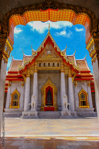 Wat Benchamabophit, Bangkok, Thailand © restimage