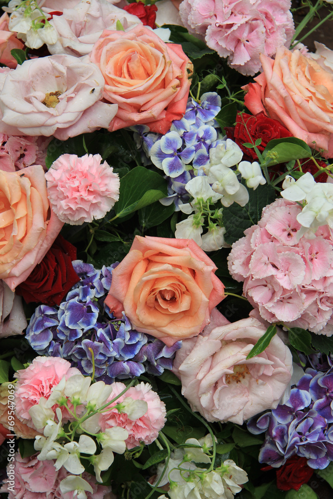Bridal flower arrangement in pink and white Bridal flower arrangement in pink and white