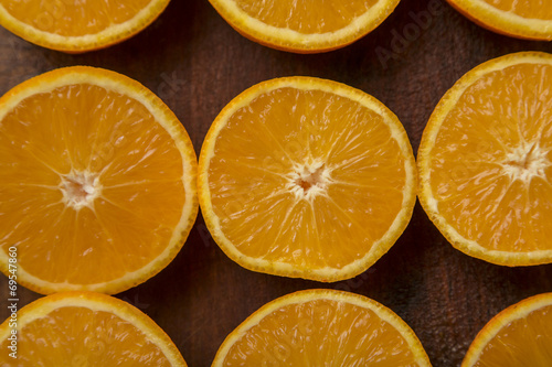 Media naranja. Fruta cortada.