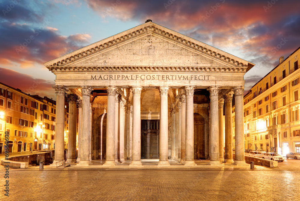 Naklejka premium Pantheon - Rome at sunset