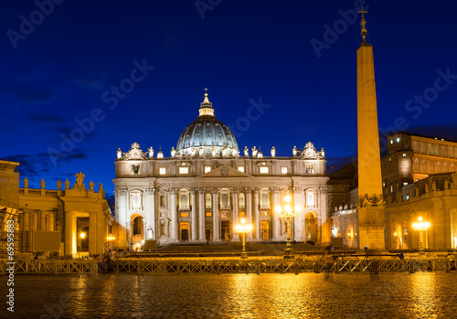 Night view of the St. Peter's Basilica in Rome, Vatican. Italy