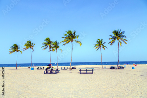 Fototapeta Naklejka Na Ścianę i Meble -  beautiful Fort Lauderdale beach