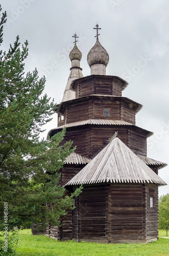 Open-air Museum of Wooden Architecture "Vitoslavlitsy", Russia © borisb17