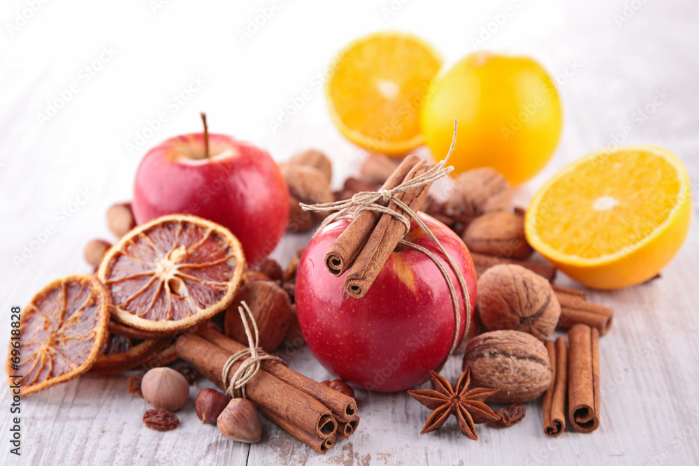 apple, orange and spices