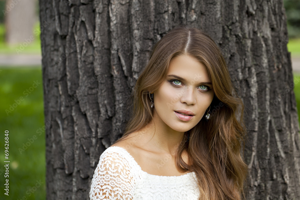 Young beautiful woman Young beautiful woman