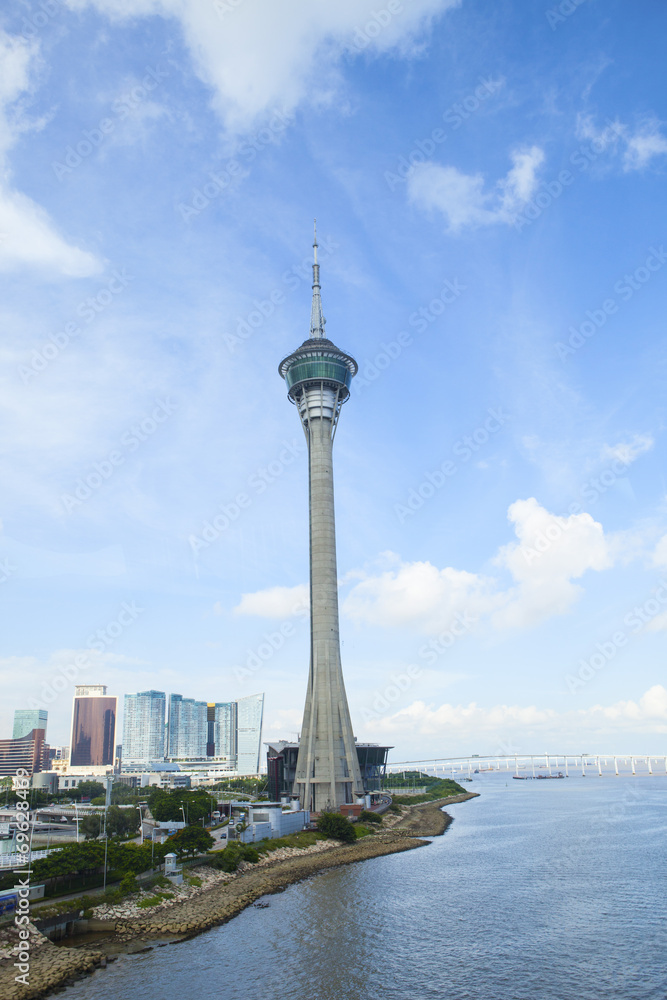 Obraz premium macau tower landmark of modern life in macaucity soutern of chin