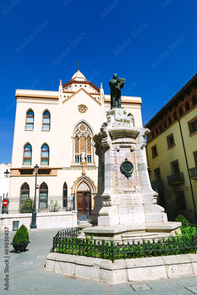 Fototapeta premium Sagrado Corazon de Jesus Residence in Teruel