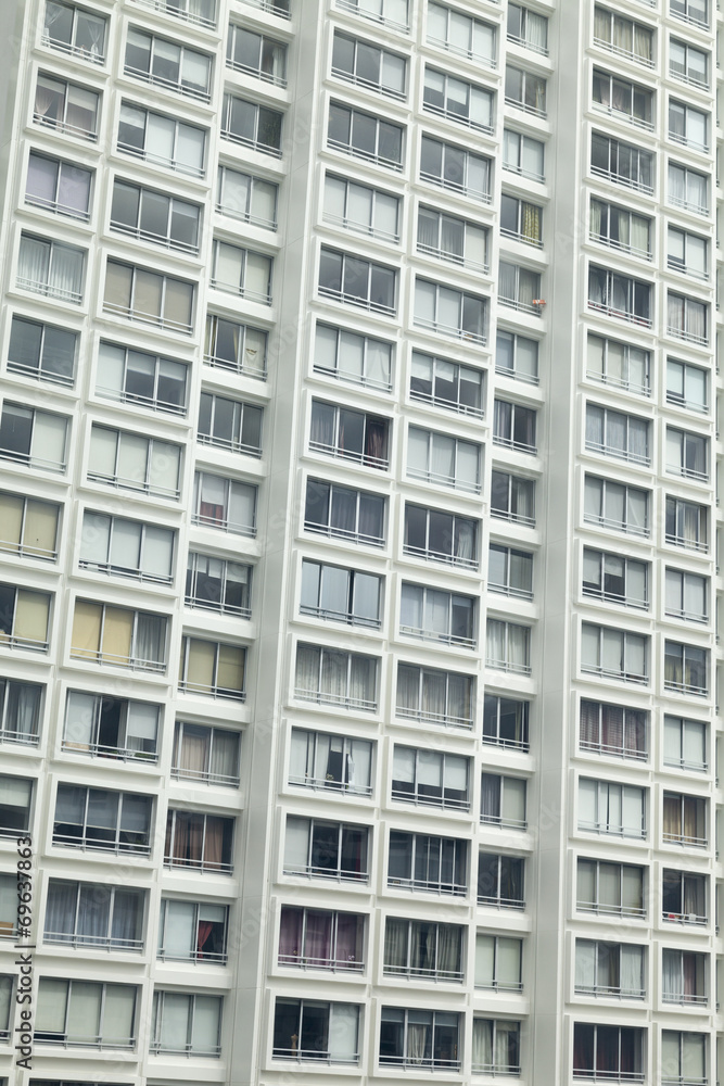 Fassade eines modernen Wohngebäudes in Paris, Frankreich Fassade eines modernen Wohngebäudes in Paris, Frankreich