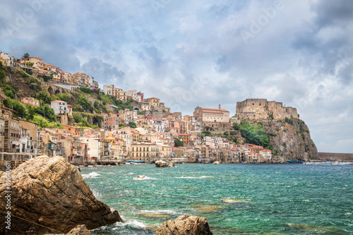 Obraz na płótnie Fishing quarter of Scilla with Castello Ruffo, Calabria, Italy w salonie