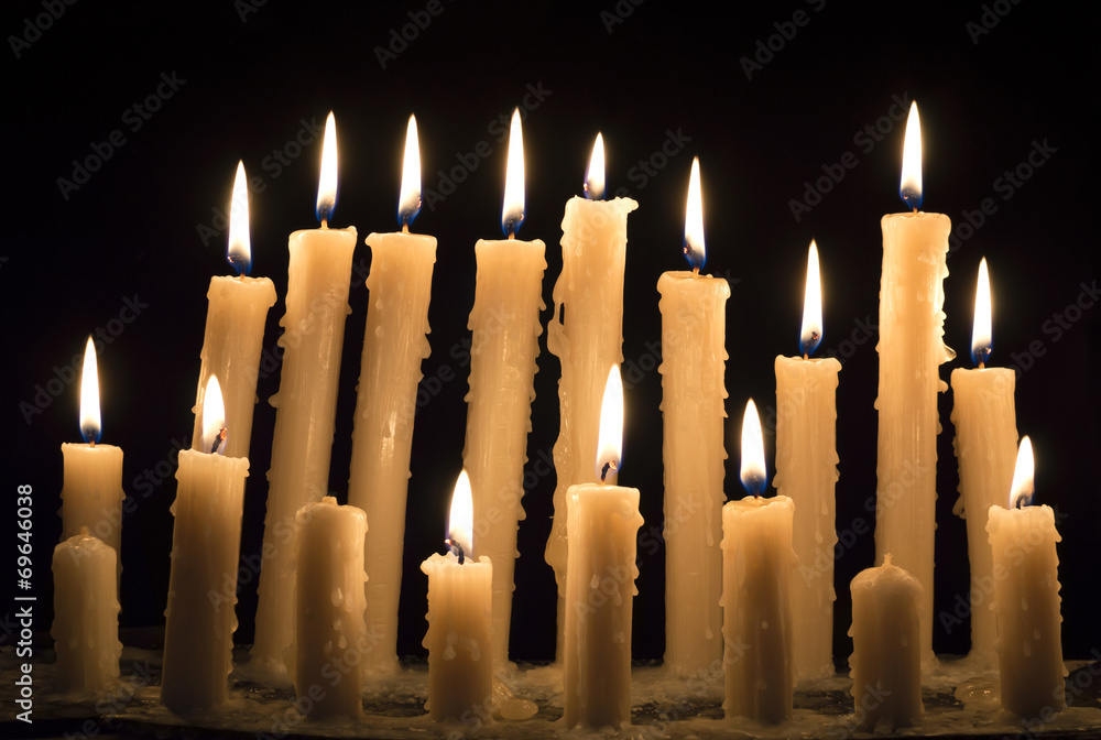 Fototapeta premium Burning candles in the darkness 2