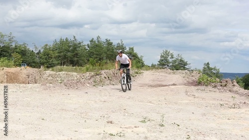 Wallpaper Mural Handicapped mountain bike rider Torontodigital.ca