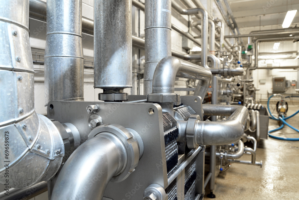 pipeline refinery // Rohrleitungssystem in Brauerei pipeline refinery // Rohrleitungssystem in Brauerei