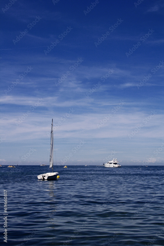 BARCA A VELA A PARENZO IN CROAZIA