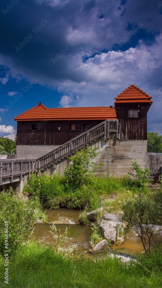 Fototapeta premium Ickinger Wehr an der Isar