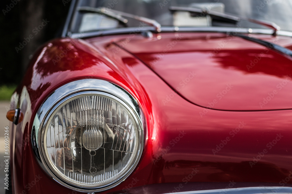 the splendor of the beautiful chrome of vintage cars