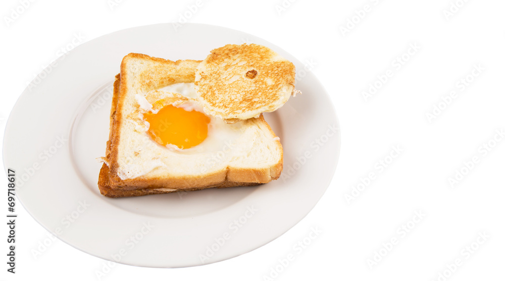 Egg in the basket bread toast 