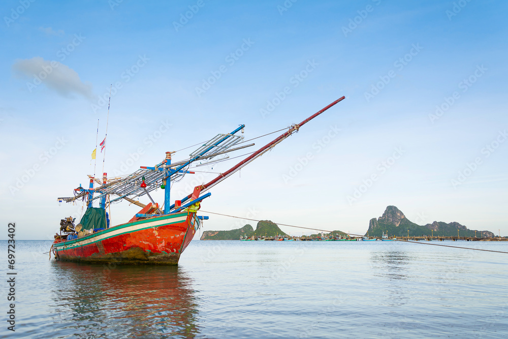 small fishing boat on the sea.