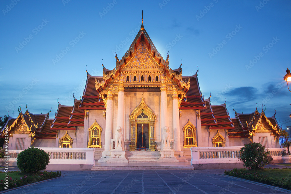 Wat Benjamaborphit (Marble Temple)