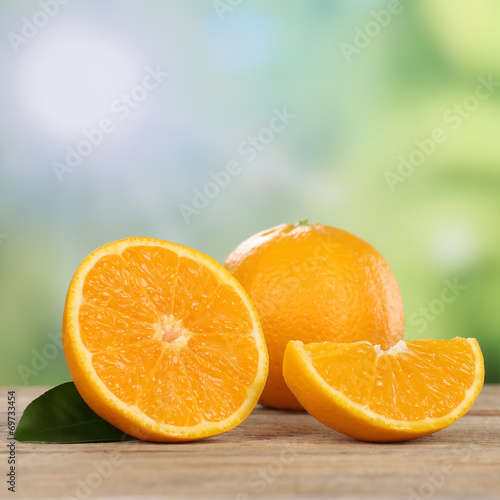 Orangen Früchte im Sommer mit Textfreiraum