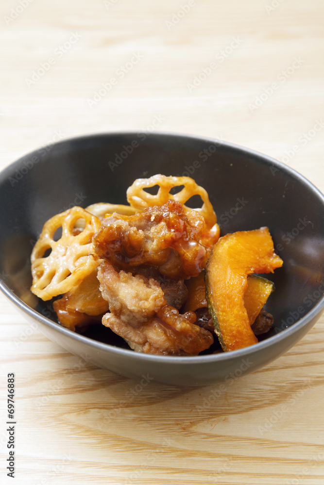 鶏の唐揚げの黒酢あんかけ 鶏の唐揚げの黒酢あんかけ