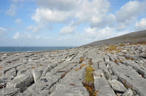 steiniger Meerblick photo