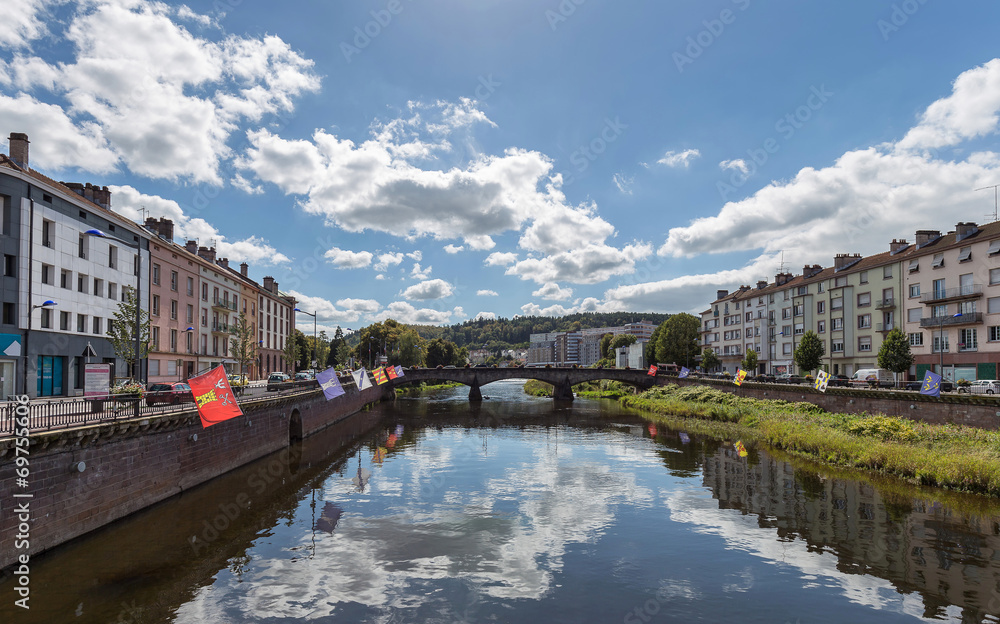 Obraz premium la Moselle à Epinal