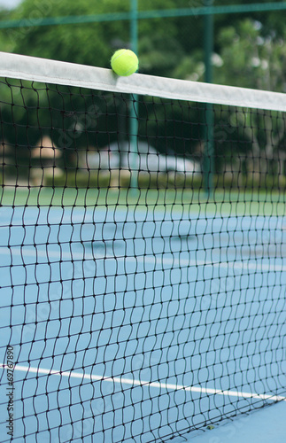 Tennis court and tennis ball © bignai