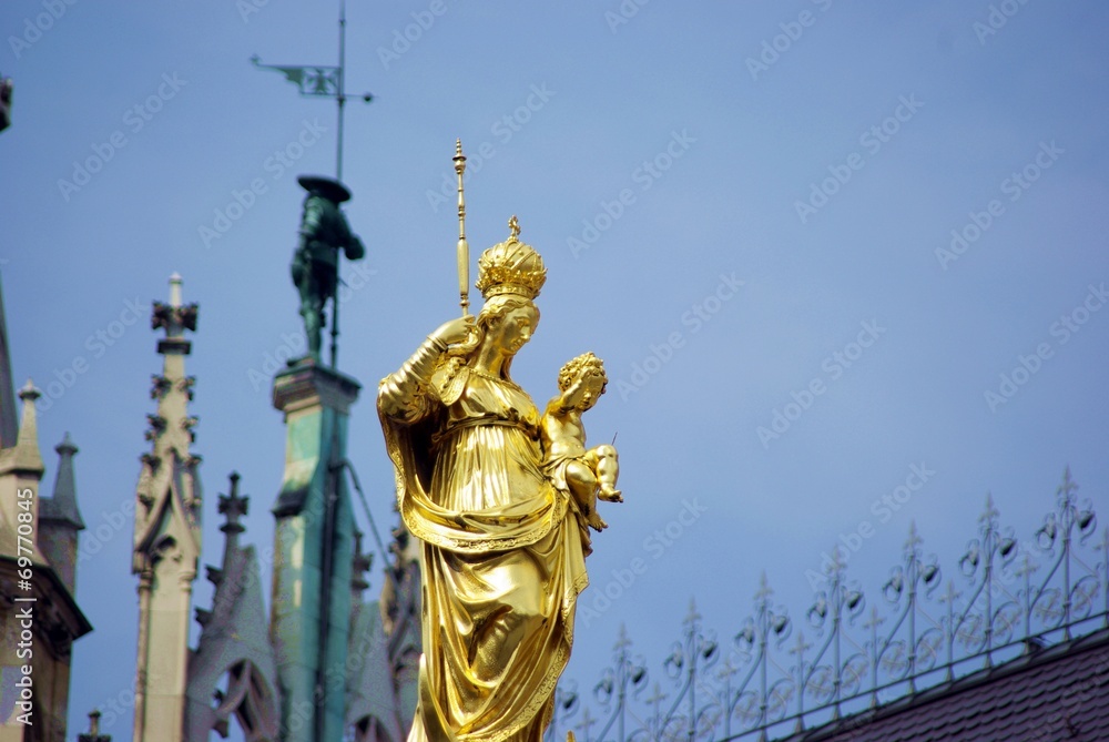 Fototapeta premium Marienstatue München