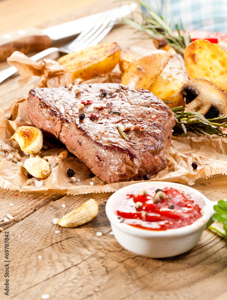 irisch rinder steak mit bratkartoffeln irisch rinder steak mit bratkartoffeln