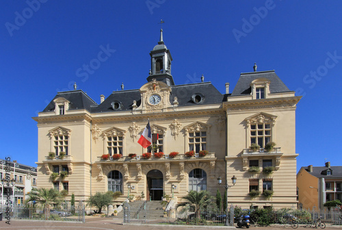 Façade de l'hôtel de ville de Tarbes (Hautes-Pyrénées)