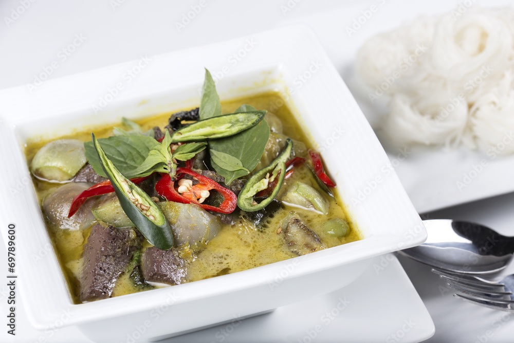 Green curry Chicken soup