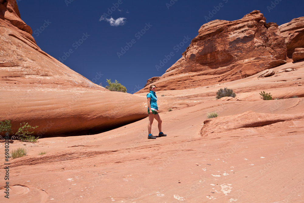USA - girl in Arches national park