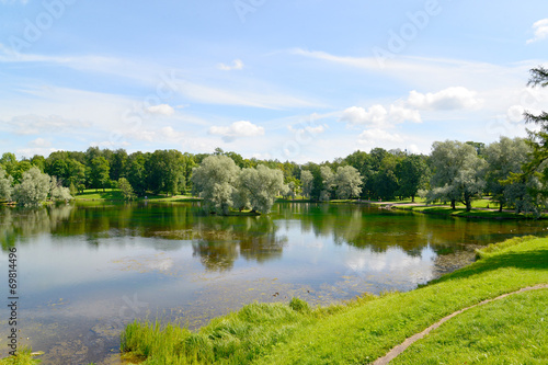 Fototapeta Naklejka Na Ścianę i Meble -  View of Lake Beloye in Gatchina park