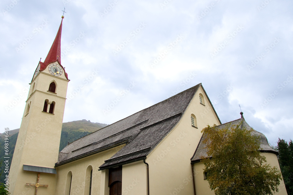Wallfahrtskirche Mariä Geburt in Platz bei Ischgl Wallfahrtskirche Mariä Geburt in Platz bei Ischgl