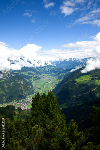 Mayrhofen - Zillertaler Alpen - Österreich © VRD