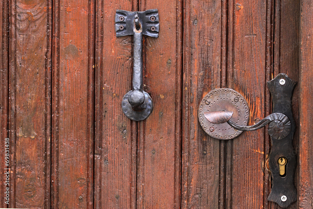 Ornated door Ornated door