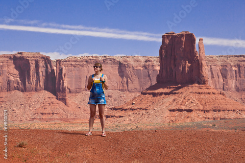 USA - girl in Monument valley tribal park