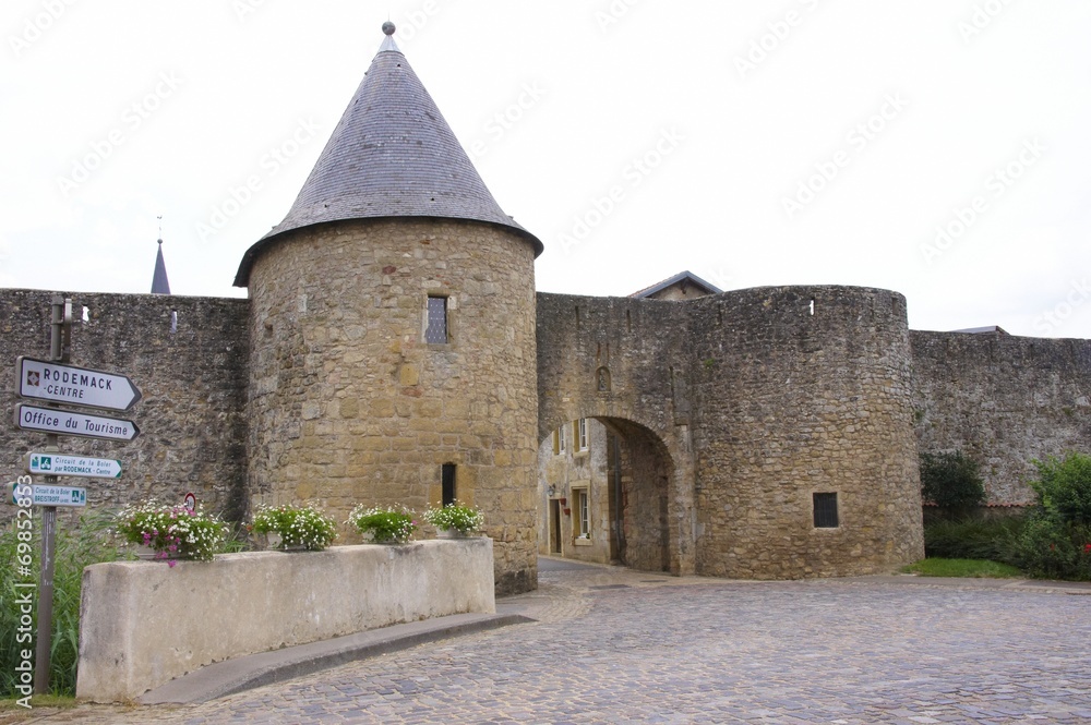 ville médiévale de Rodemack en Lorraine France