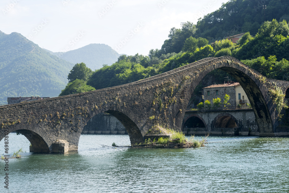 Ponte della Maddalena (Tuscany, Italy)