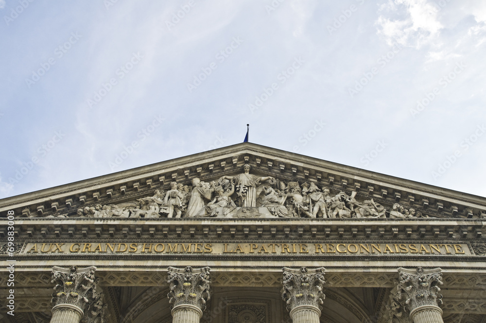 fronton du Panthéon, Paris