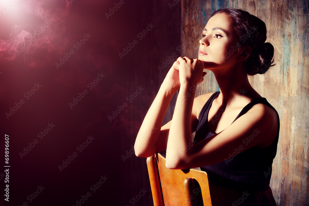 Naklejka premium spanish beauty