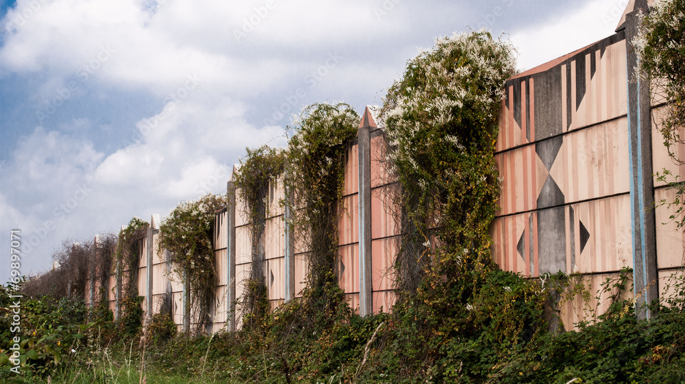 Fototapeta premium Lärmschutzwand