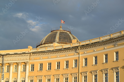 St. Petersburg. The fragment of the General Staff Building shine