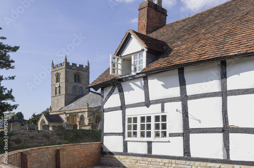 traditional english cottage photo