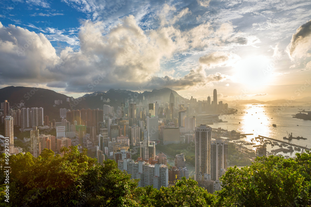 Obraz premium Sunset in hong kong city Skyline