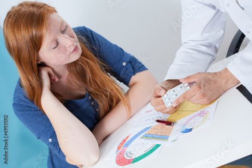 Fotografi Talking about contraception with gynecologist