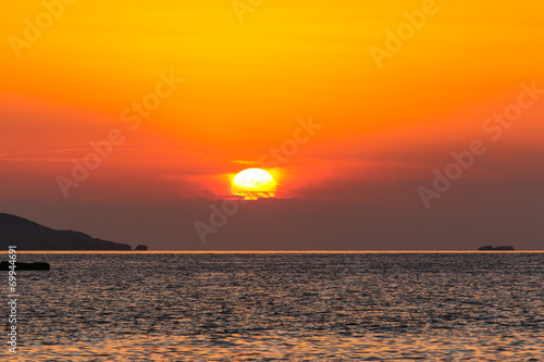 Sonnenuntergang am Meer © martinbhm