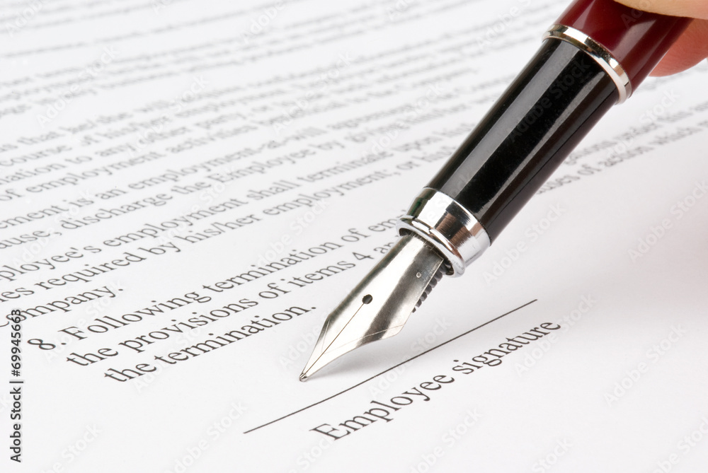 Singing the contract (agreement) Singing the contract (agreement)