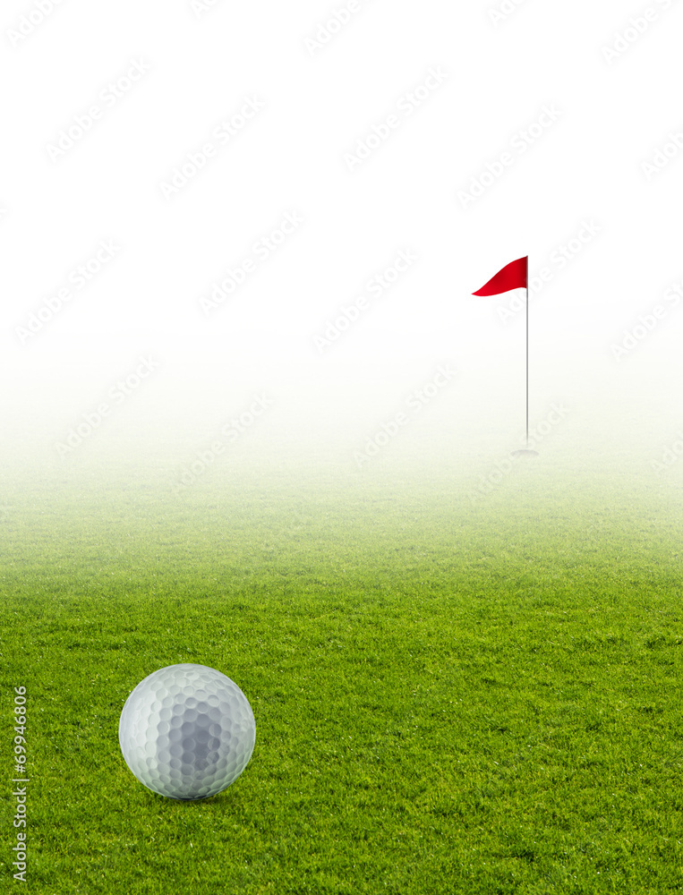 Obraz premium Golfball auf Golfplatz
